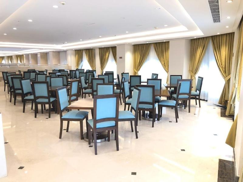 Zaha Al Madina Hotel 2 - Restoran