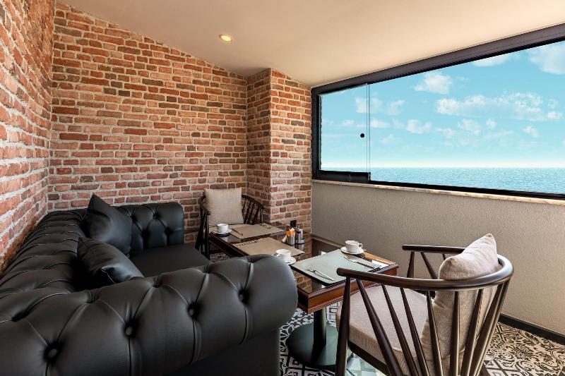 Interstar Hotel - Teras