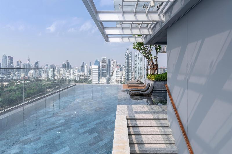 Wyndham Bangkok Queen Convention Centre - Havuz