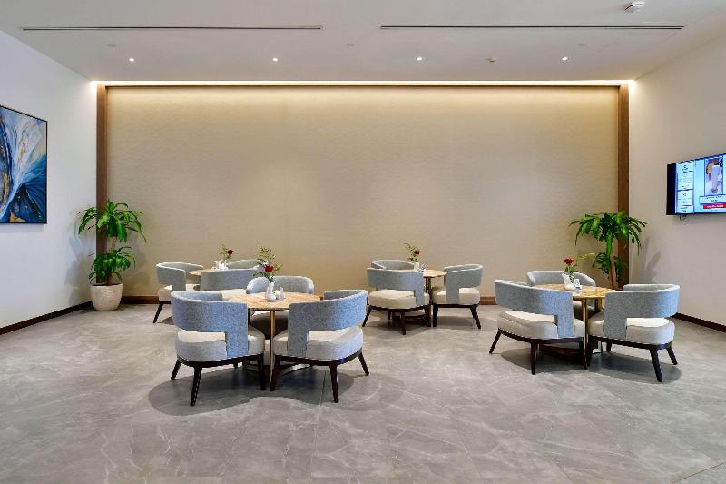 Clarion Hotel Jeddah Airport - Lobi