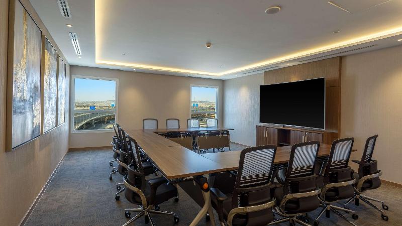Clarion Hotel Jeddah Airport - Toplantı