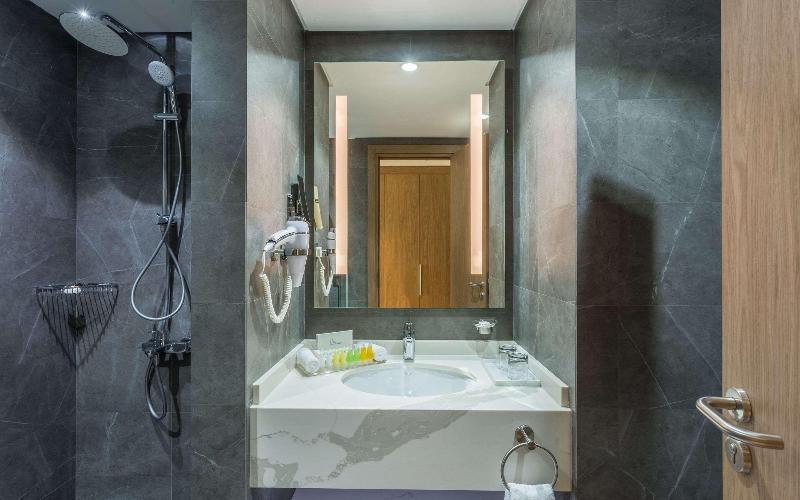 Clarion Hotel Jeddah Airport - Oda