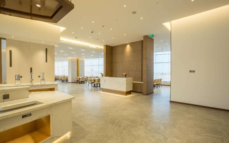 Clarion Hotel Jeddah Airport - Restoran