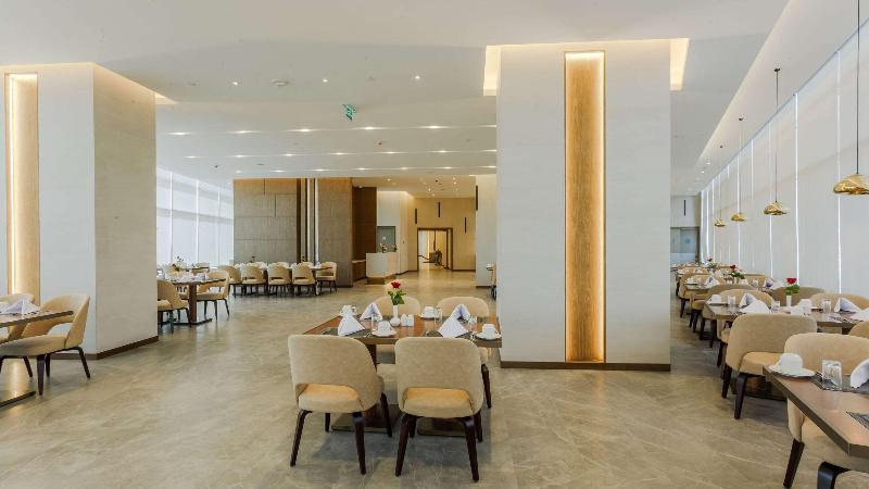 Clarion Hotel Jeddah Airport - Restoran