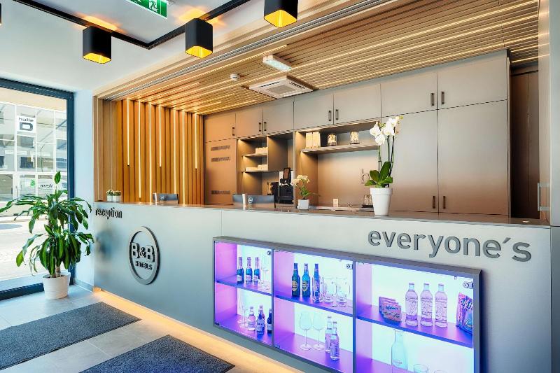 B&B Hotel Wien-Stadthalle - Lobi