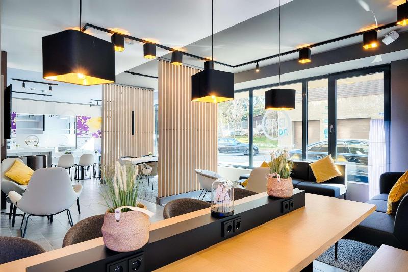 B&B Hotel Wien-Stadthalle - Lobi