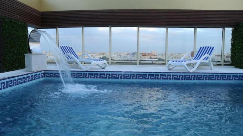 Areen Airport Hotel - Havuz