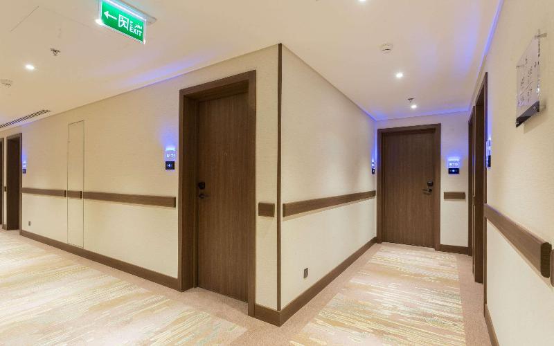 Comfort Hotel Jeddah King Road - Lobi