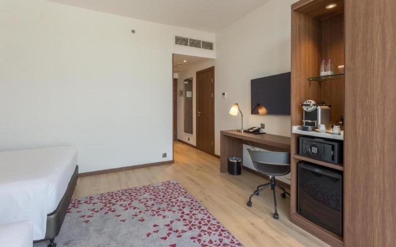 Comfort Hotel Jeddah King Road - Oda