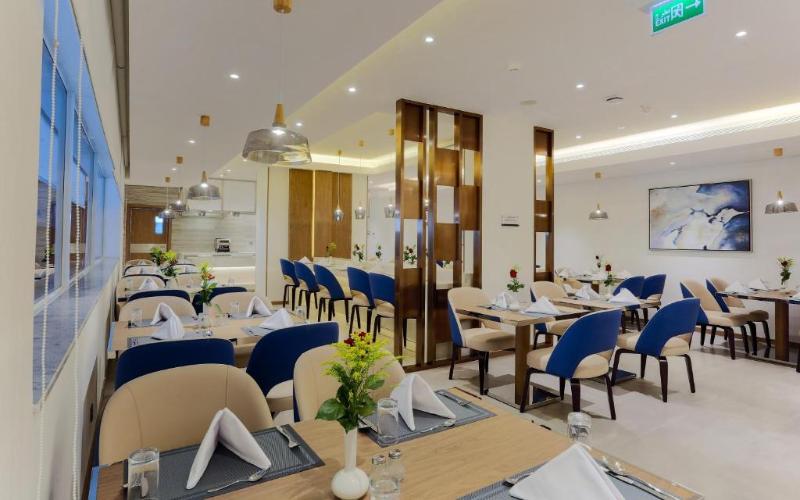 Comfort Hotel Jeddah King Road - Restoran