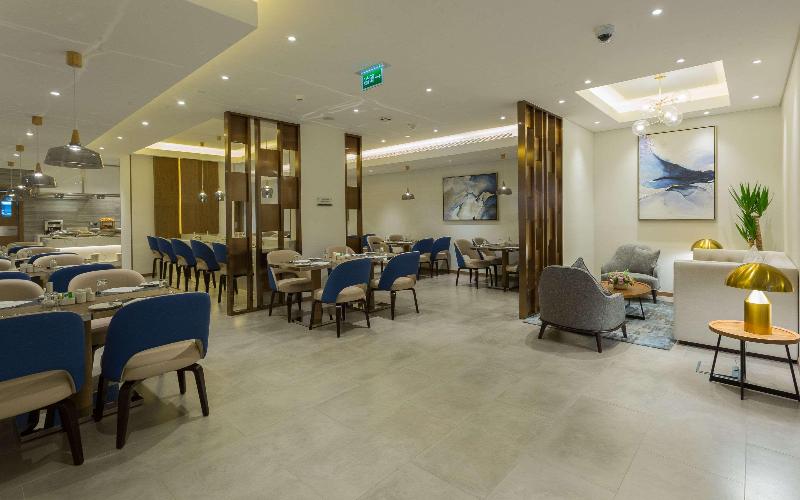 Comfort Hotel Jeddah King Road - Restoran