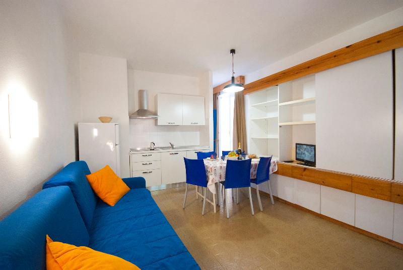 Residence Golfo Della Lacona - Oda