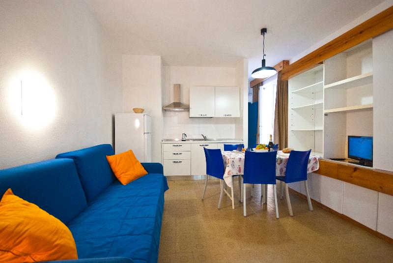 Residence Golfo Della Lacona - Oda