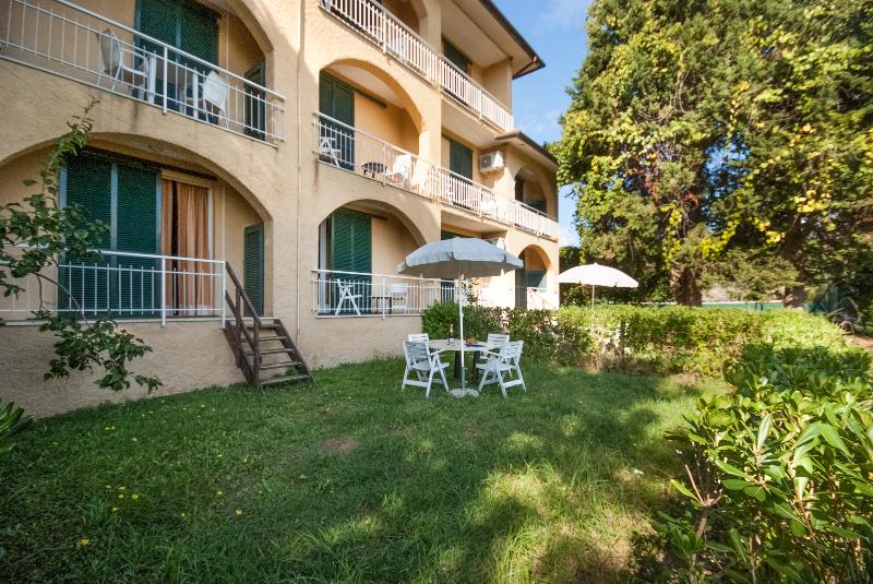 Residence Golfo Della Lacona - Oda