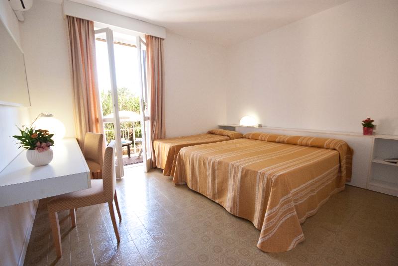 Residence Golfo Della Lacona - Oda