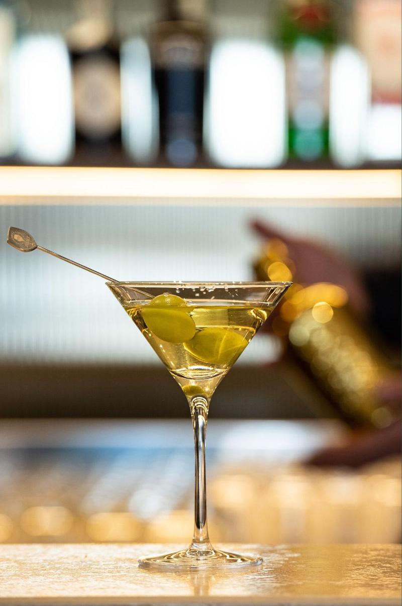 Gold Tower Lifestyle Hotel - Bar