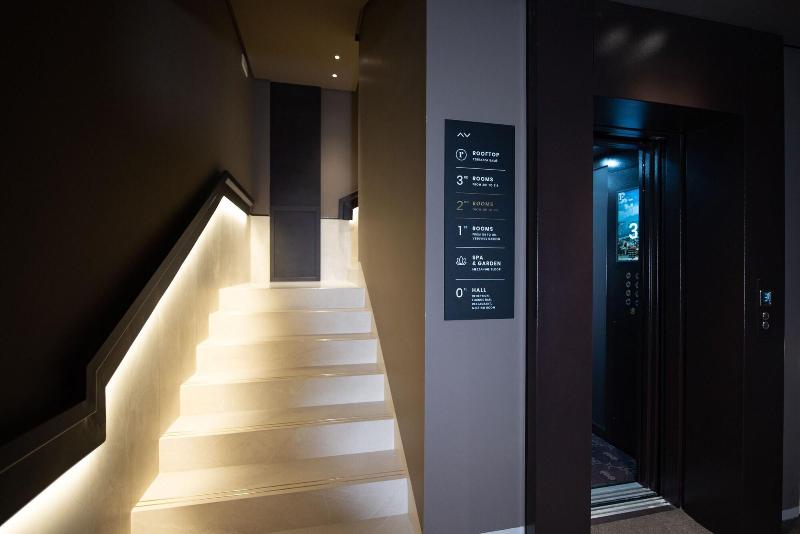 Gold Tower Lifestyle Hotel - Lobi