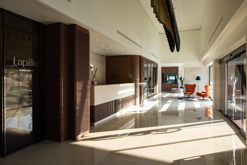 Gold Tower Lifestyle Hotel - Lobi