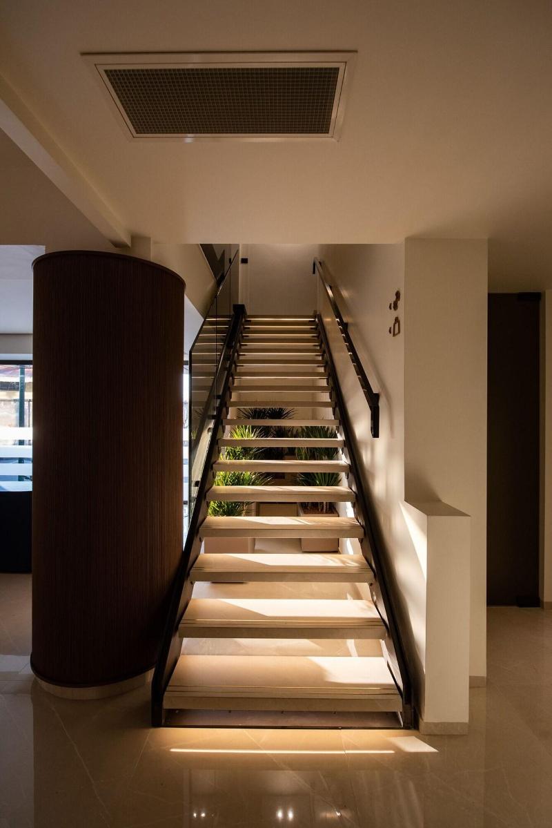Gold Tower Lifestyle Hotel - Lobi
