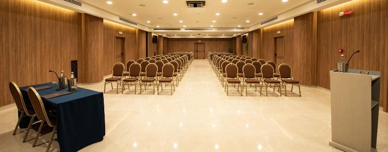 Gold Tower Lifestyle Hotel - Toplantı