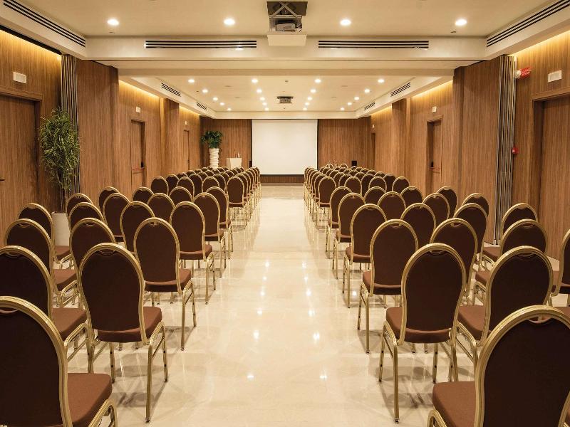 Gold Tower Lifestyle Hotel - Toplantı