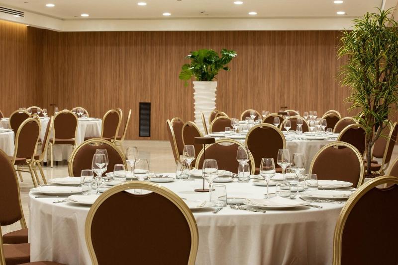 Gold Tower Lifestyle Hotel - Toplantı