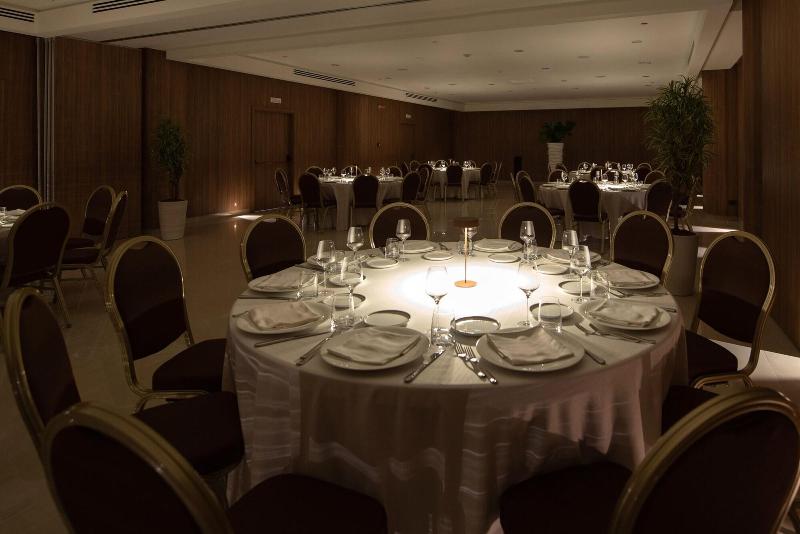 Gold Tower Lifestyle Hotel - Toplantı