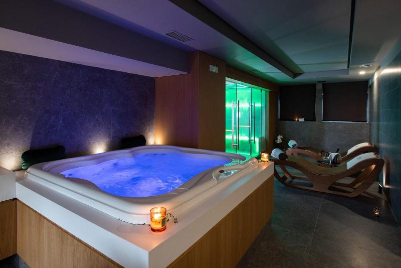 Gold Tower Lifestyle Hotel - Aktivite