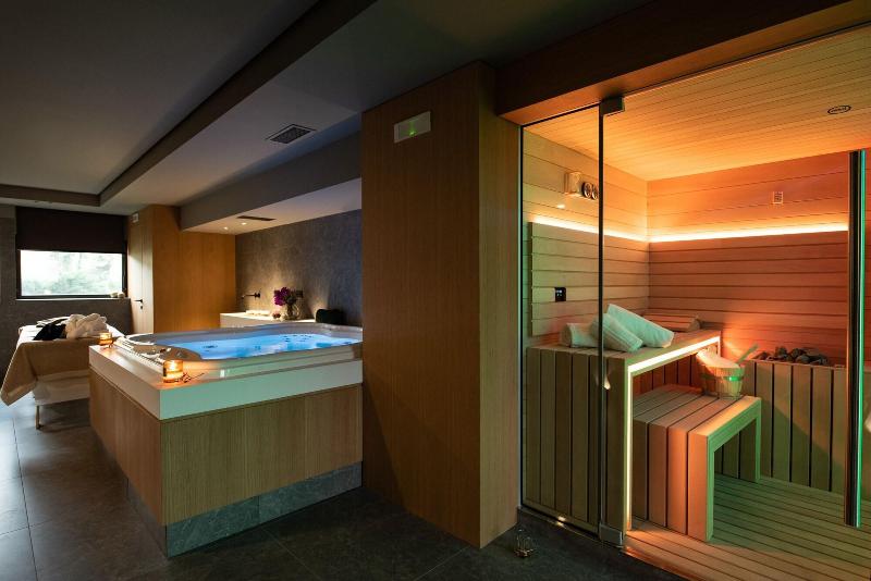 Gold Tower Lifestyle Hotel - Aktivite