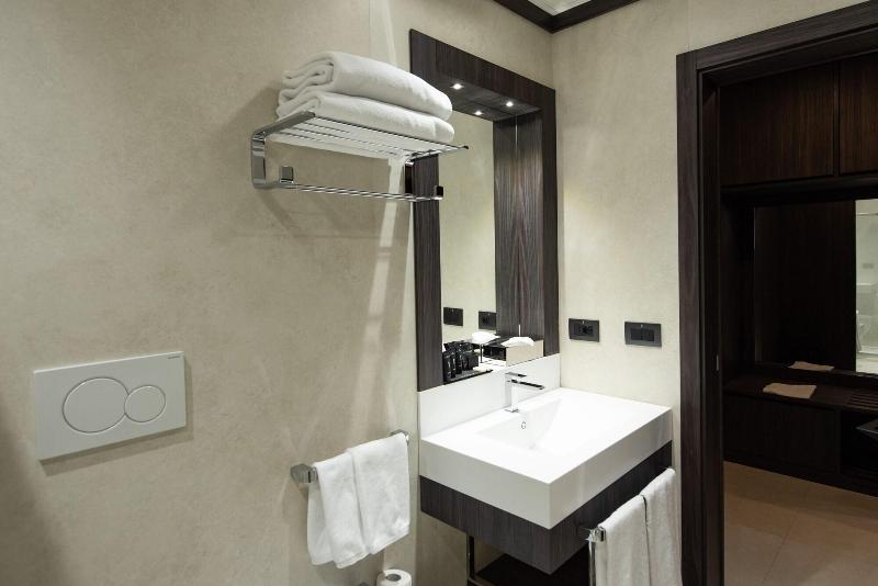 Gold Tower Lifestyle Hotel - Oda