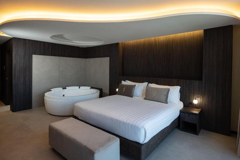 Gold Tower Lifestyle Hotel - Oda
