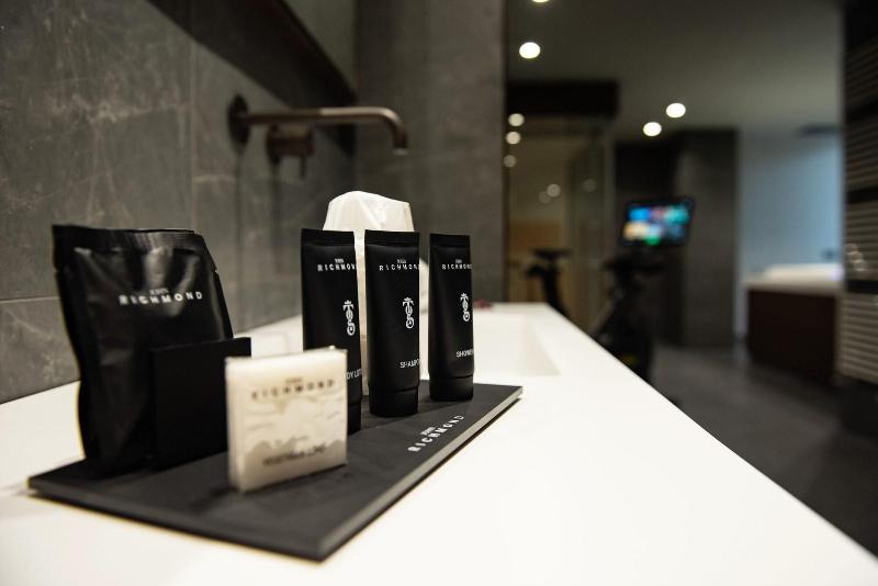 Gold Tower Lifestyle Hotel - Oda