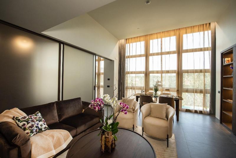 Gold Tower Lifestyle Hotel - Oda