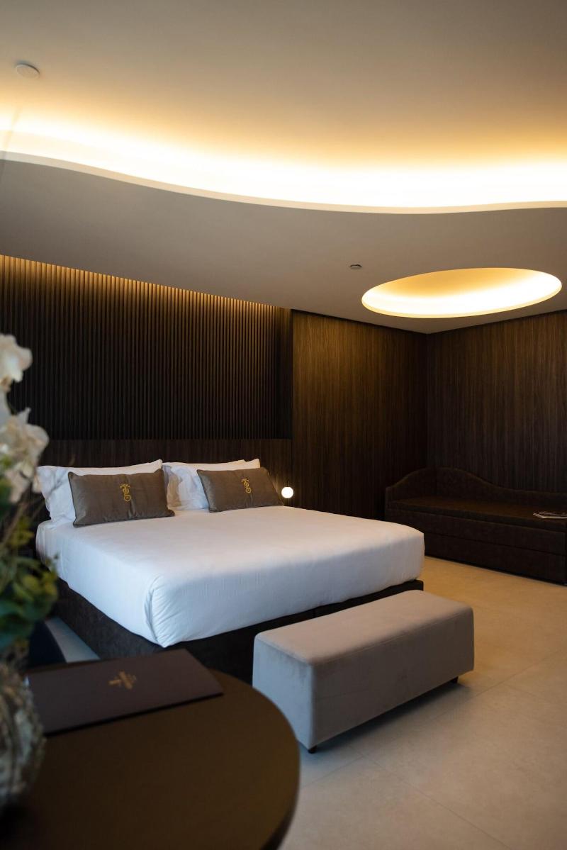 Gold Tower Lifestyle Hotel - Oda