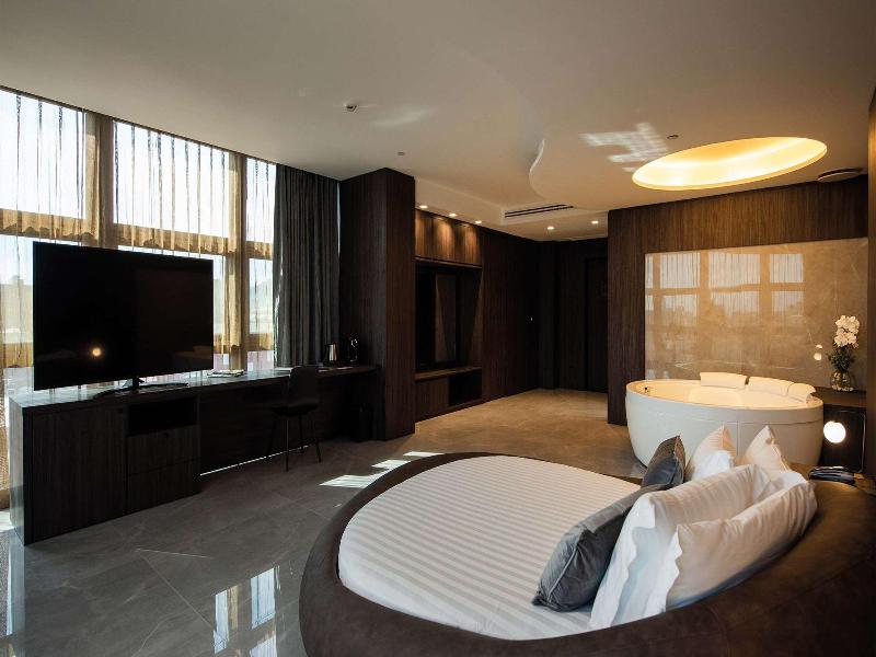 Gold Tower Lifestyle Hotel - Oda