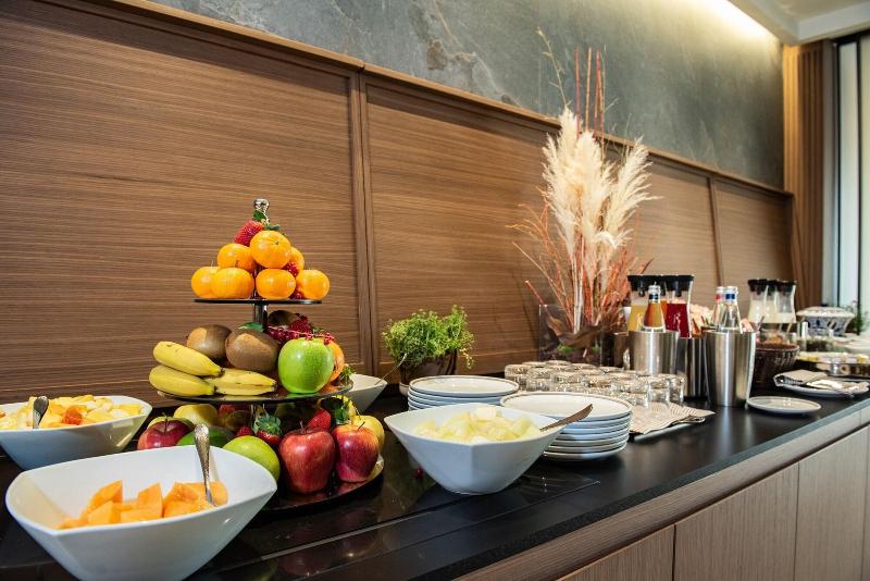 Gold Tower Lifestyle Hotel - Restoran