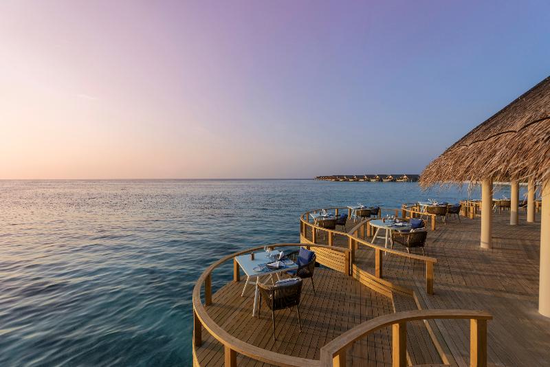 Emerald Faarufushi Resort & Spa - Bar