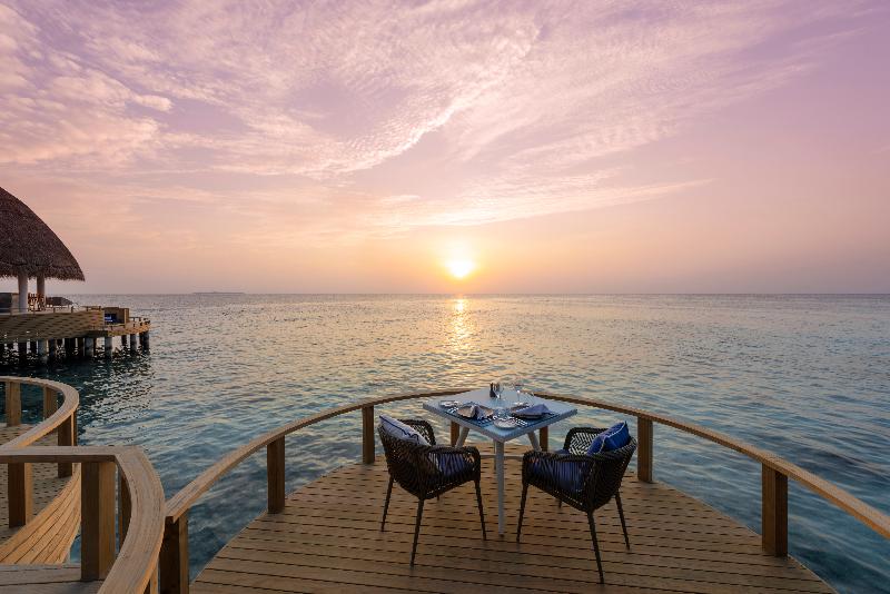 Emerald Faarufushi Resort & Spa - Bar