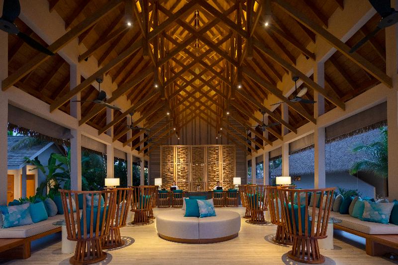 Emerald Faarufushi Resort & Spa - Lobi