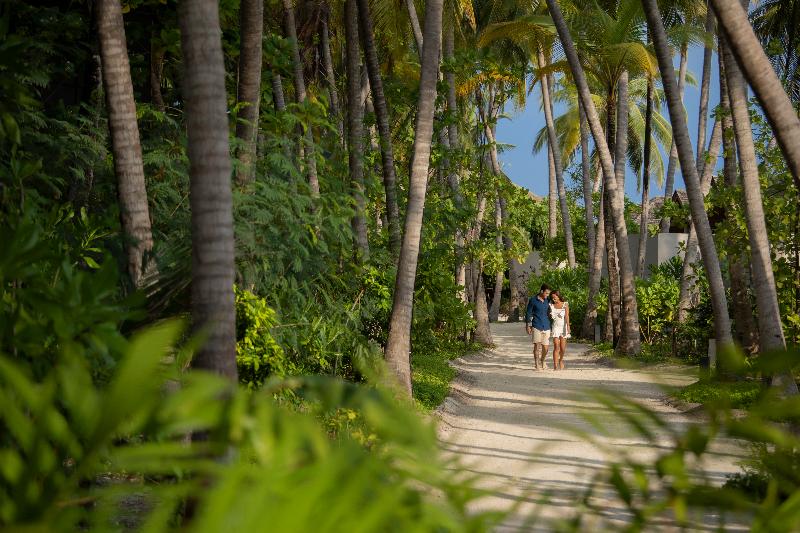 Emerald Faarufushi Resort & Spa - Genel