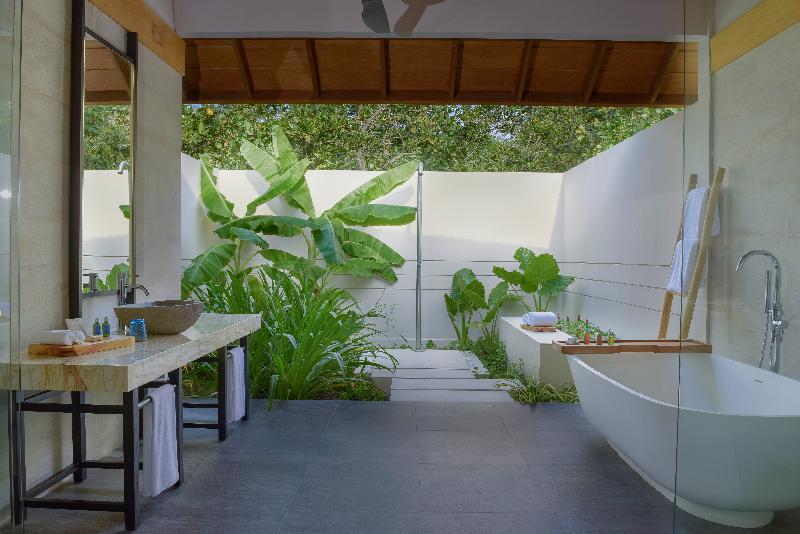 Emerald Faarufushi Resort & Spa - Oda