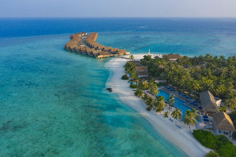 Emerald Faarufushi Resort & Spa - Plaj