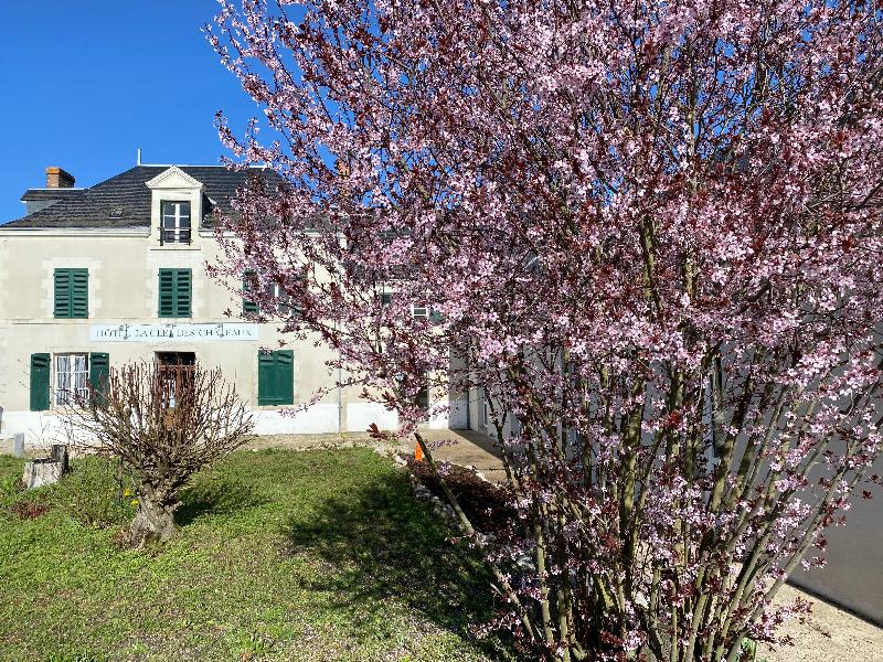 La Clef des Châteaux - Genel
