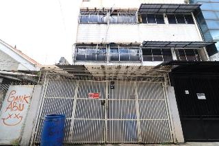 Eiffel Residence Batu Tulis 35A1 by ZUZU fotoÄŸrafÄ±