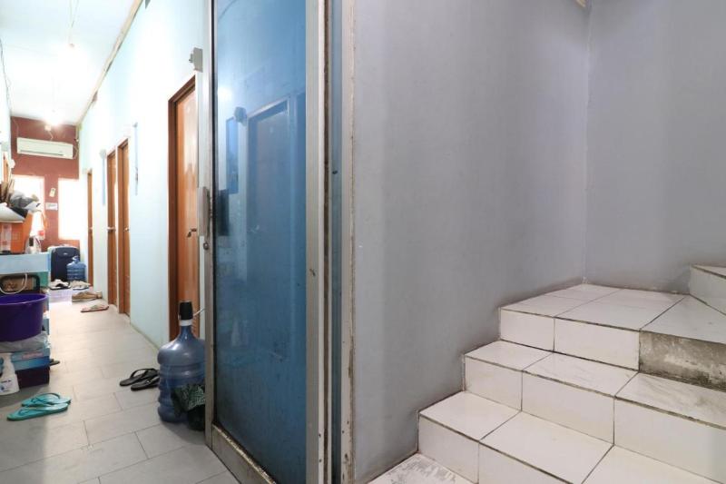 Eiffel Residence Batu Tulis 35A1 by ZUZU - Genel