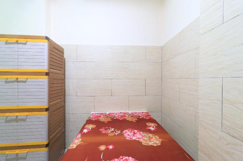 Eiffel Residence Batu Tulis 37 by ZUZU - Oda