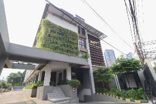 Mendjangan Residence by ZUZU otel fotoğrafı