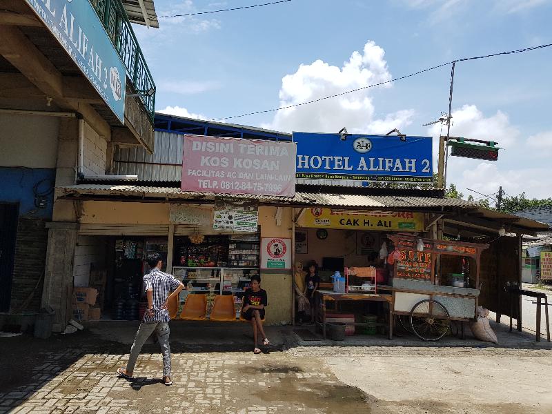 Hotel Alifah 2 by ZUZU - Genel