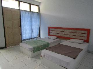 Hotel Kencana Jaya by ZUZU fotoÄŸrafÄ±