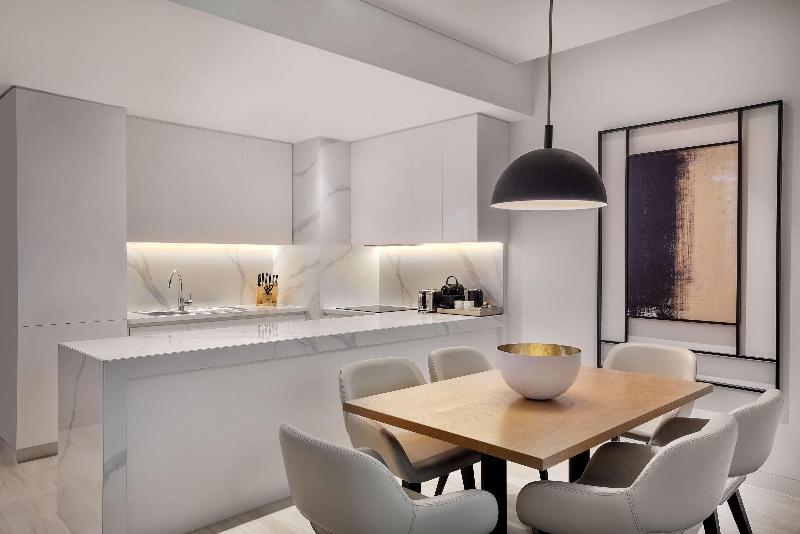 DoubleTree by Hilton Abu Dhabi Yas Island Residenc - Oda
